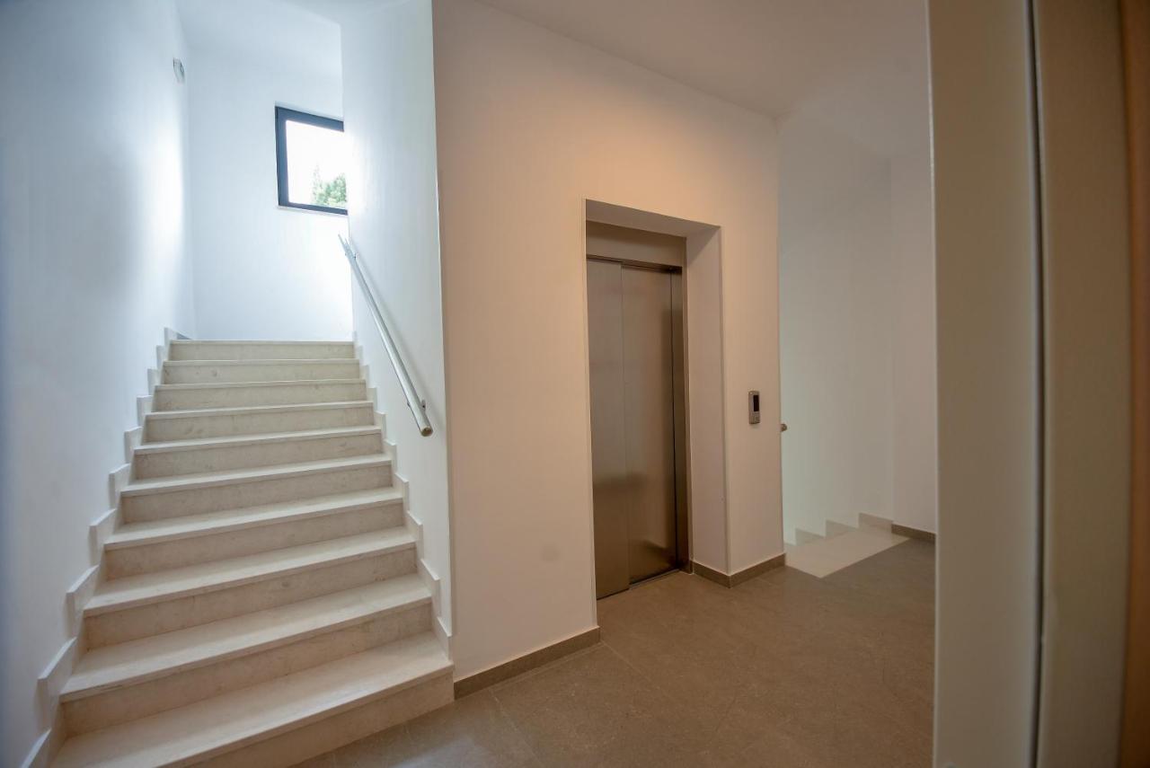 Pine 1 Apartment In The Center Trebinje Exterior foto
